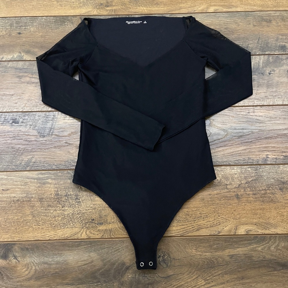 Abercrombie & Fitch Soft A&F Black Mesh Long Sleeve Sweetheart Bodysuit Small